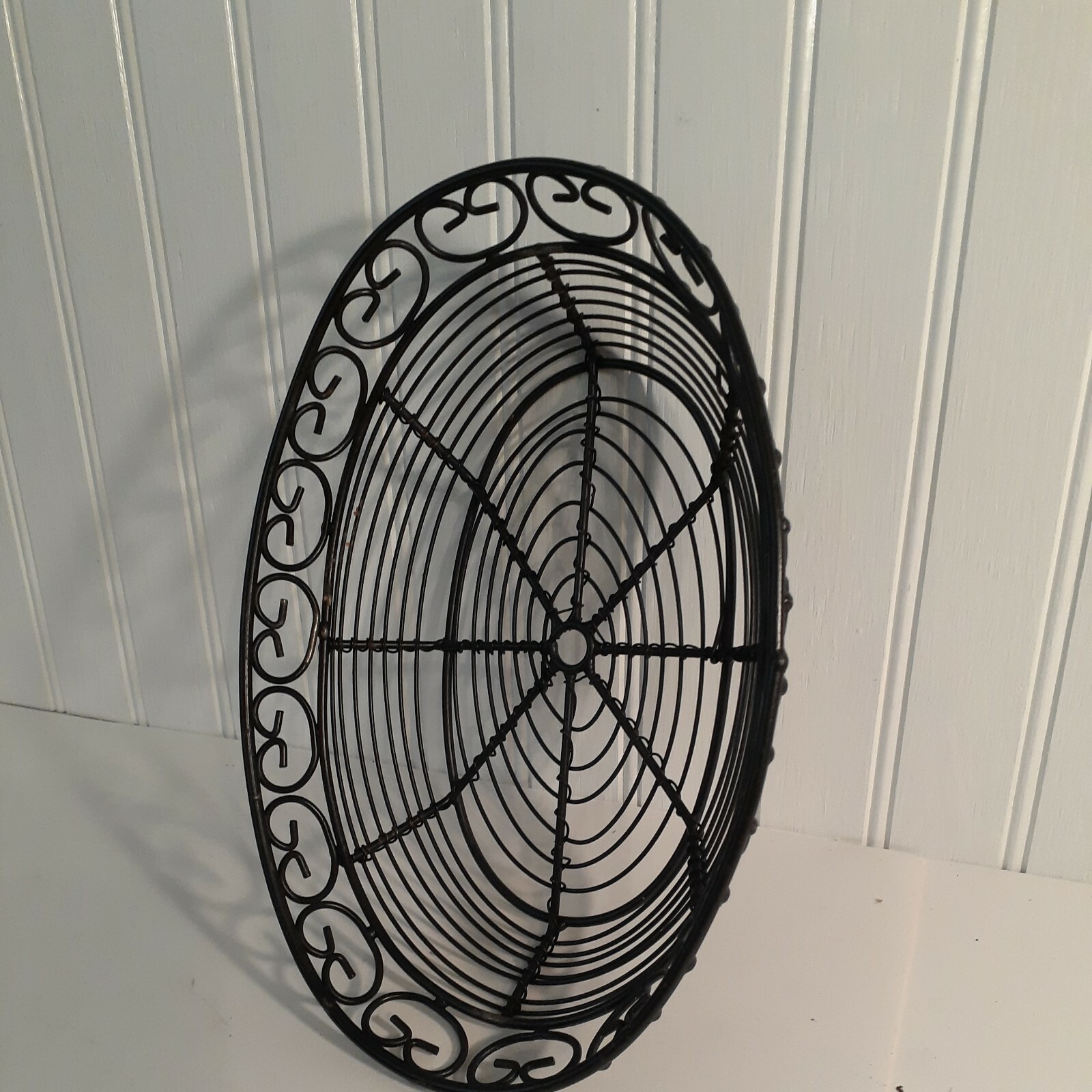 Restaurant Black Metal Bread Basket Approximately 6x9x2.5 In. Priced Per Basket