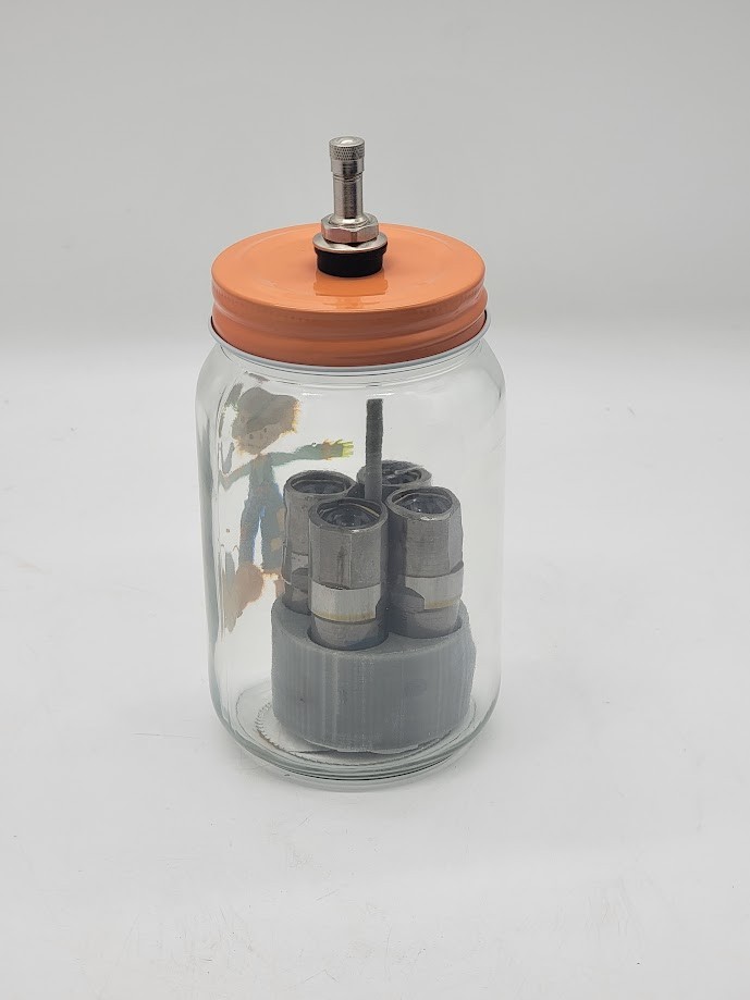 Bleeds and pumps up hydraulic lifters Vacuum Tappet Pump-Up