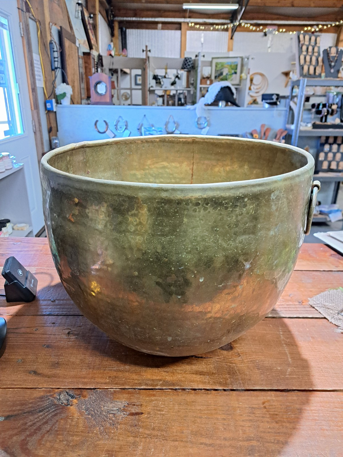 Large Hammered Brass Pot Vintage