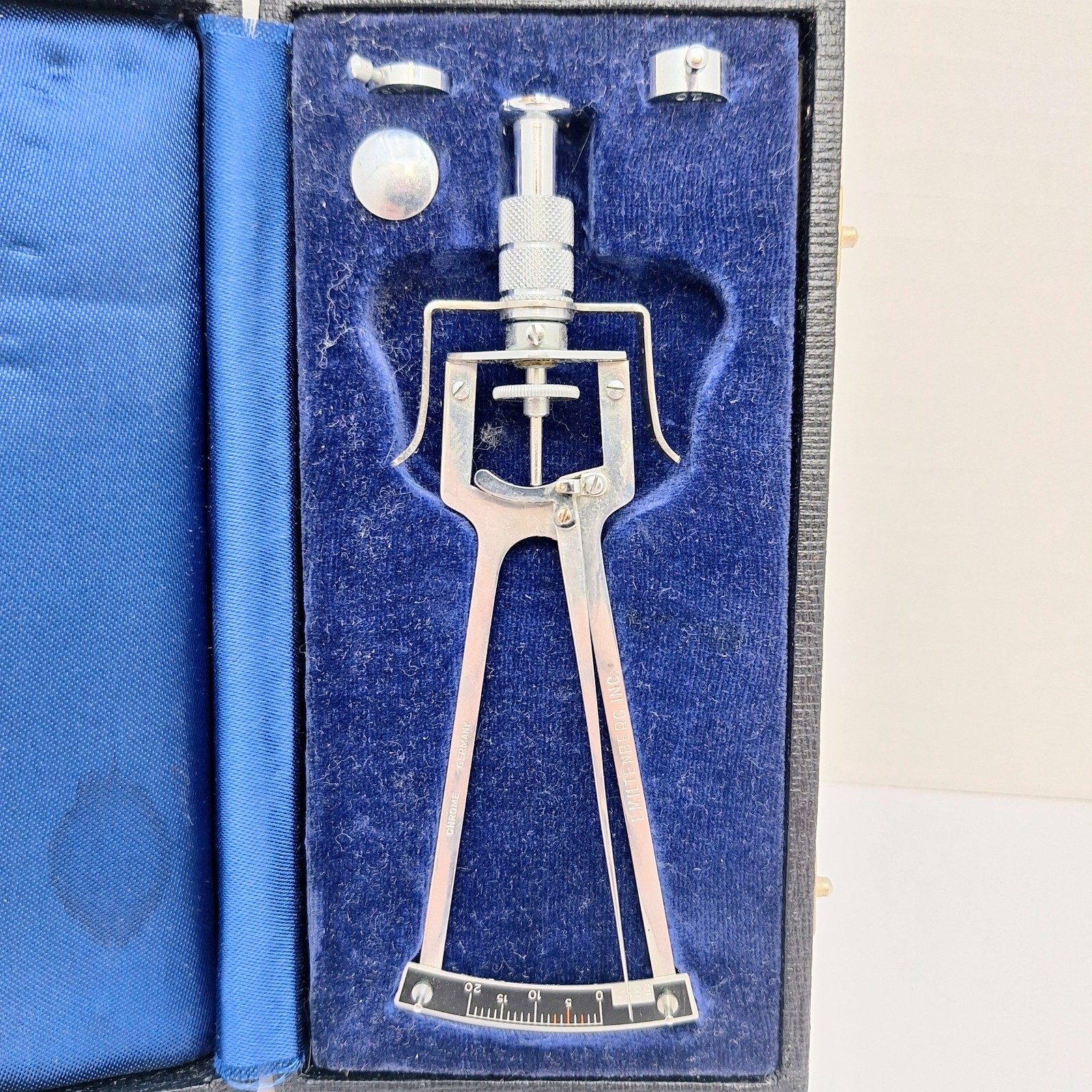 Vintage N.Prof. Schioetz Tonometer Tool With Original Case