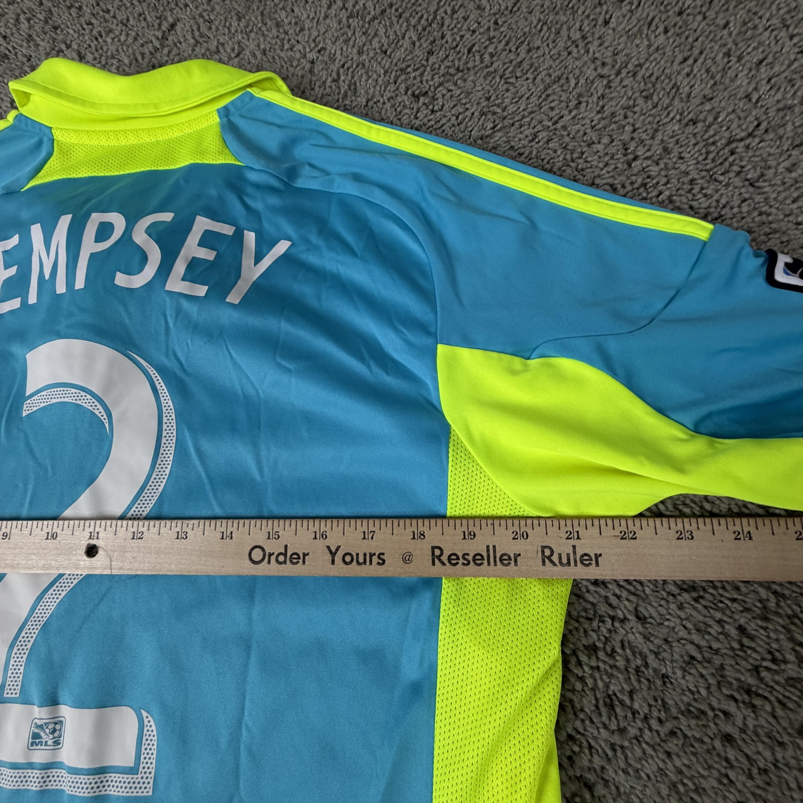 Seattle Sounders FC Jersey Mens Large 2012/2013 Clint Dempsey #2 Adidas