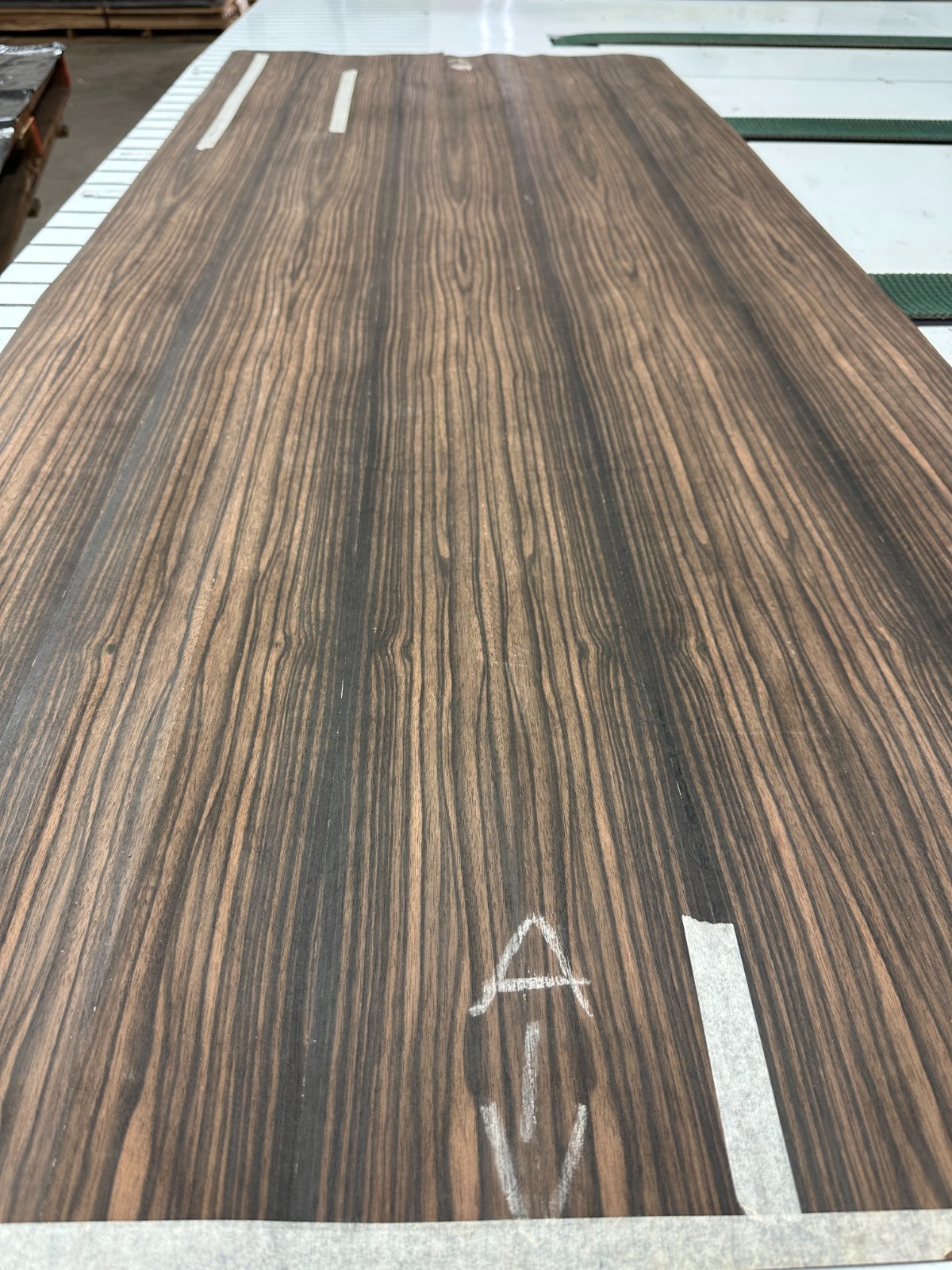 MACASSAR EBONY Paperbacked Wood Veneer 64'' x 30'' 321K