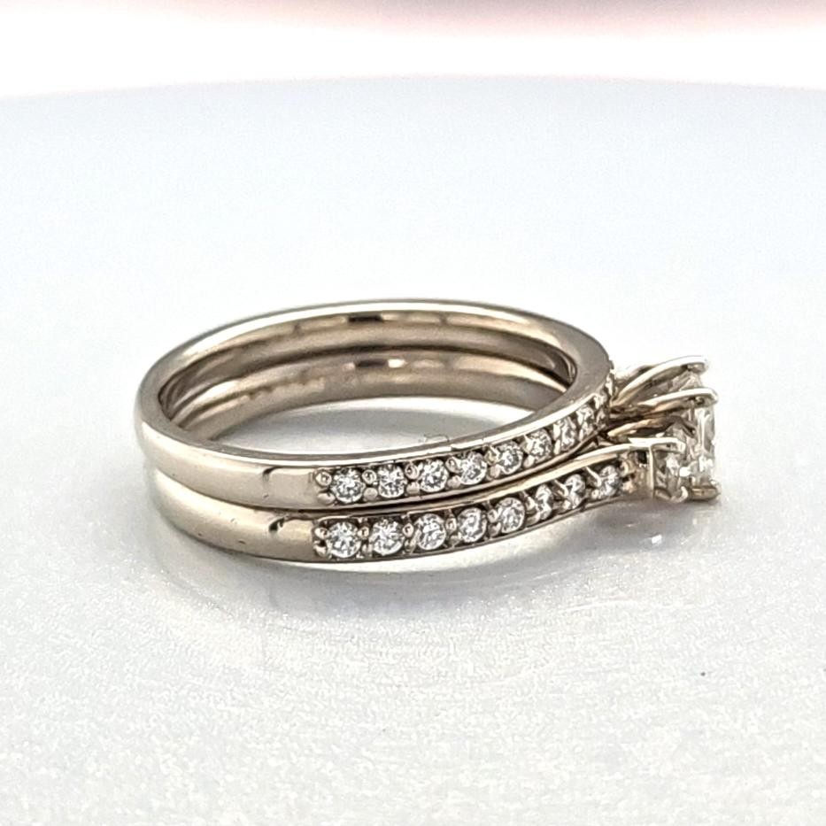 14K White Gold 0.51CT Princess Cut 3 Stone Style Ladies Diamond Ring (MAC000214)