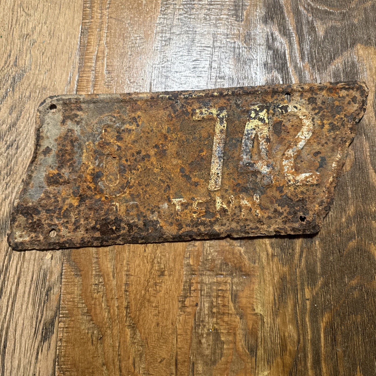 Vintage Rusty Antique Rough Tennessee License Plate 1949 Tag Tennessee Shape