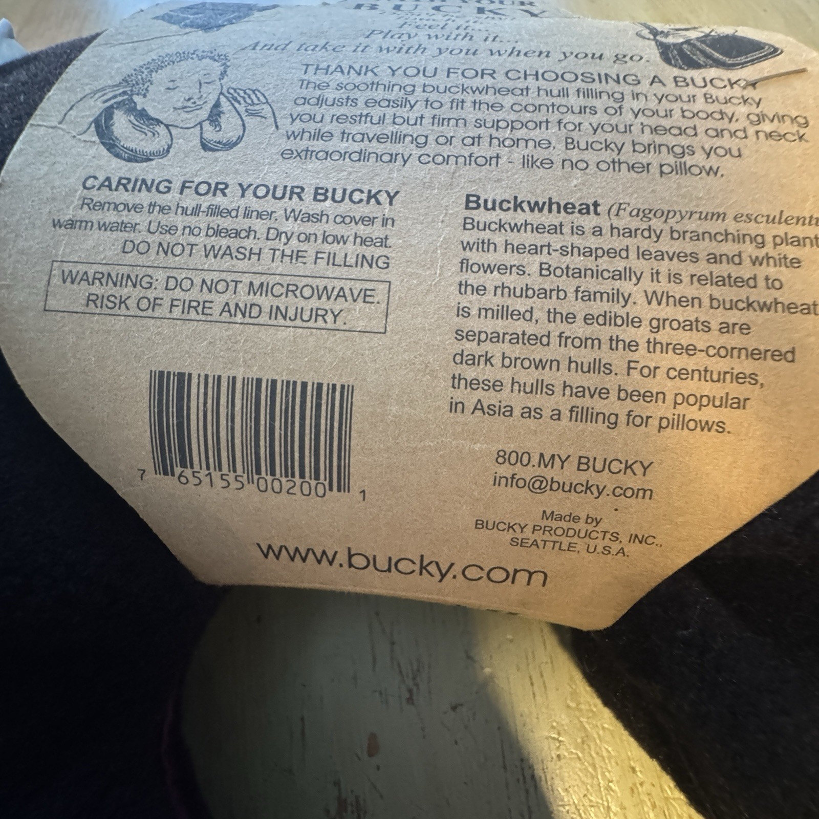 NWT Bucky Utopia U-Shaped Travel Neck Pillow Brown Burgundy Piping Buckwheat