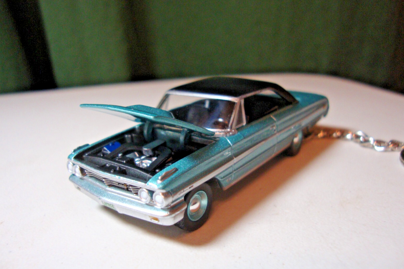 1964 FORD GALAXIE 500 XL New Keychainl GREEN Key ring Diecast Toy 1963 64 65