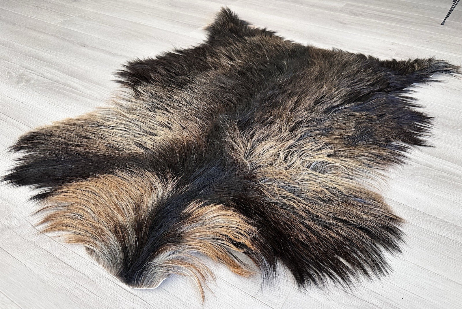 %100 Natural Goatskin Rug,goatskin Pelt,goatskin Carpet,Color,black.brown,camel