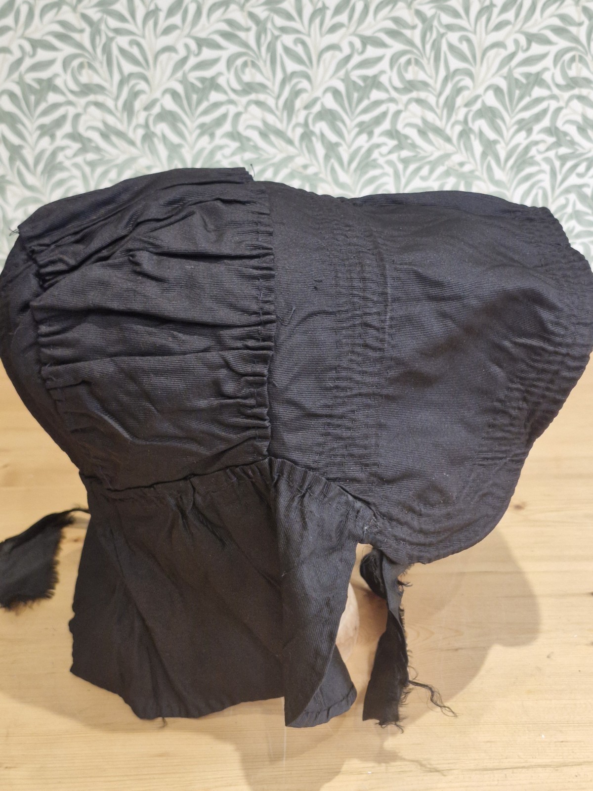 ANTIQUE HAT VICTORIAN BONNET WOMANS MOURNING HANDMADE