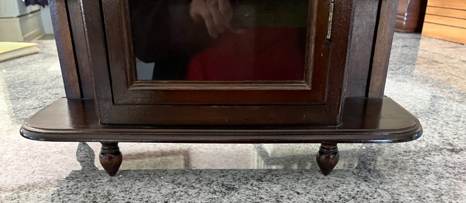 Vtg Display Curio Case Wall Mount/Free Stand Glass Door MCM 1960-70 Dark Walnut