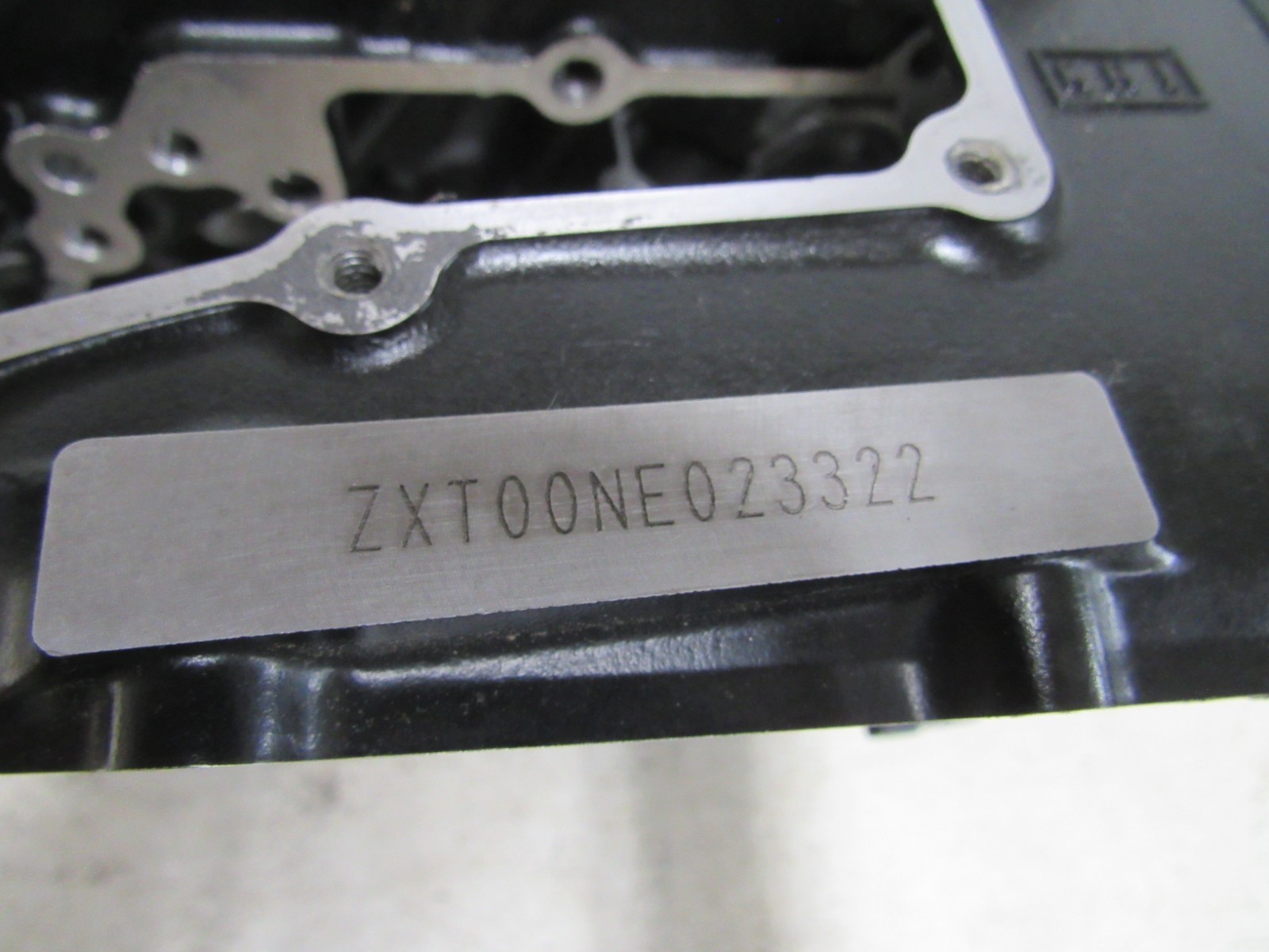 KAWASAKI NINJA ZH2 H2 ZR1000 ENGINE CASES CRANK CASE STOCK OEM #GZ27