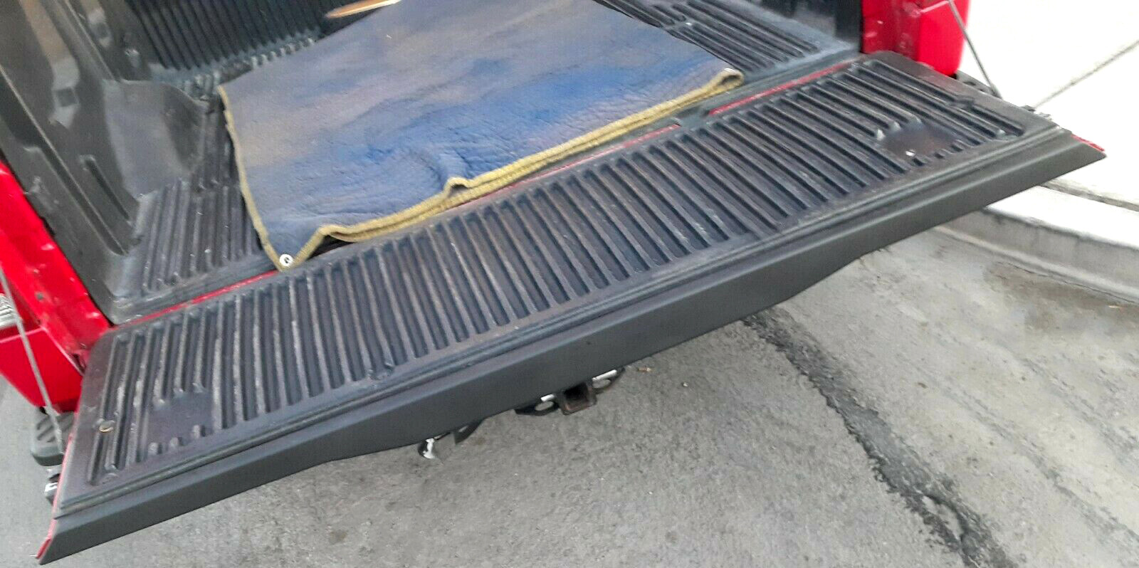 Fit 04-12 Nissan Titan Tailgate Cap Top Protector Spoiler Cover Trim Molding ABS