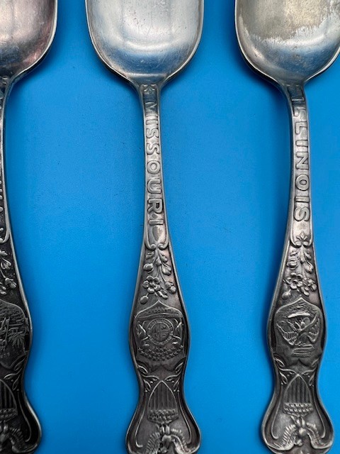 4 Vtg Oneida Community A1X State Spoons Kentucky, Illinois, Missouri, California