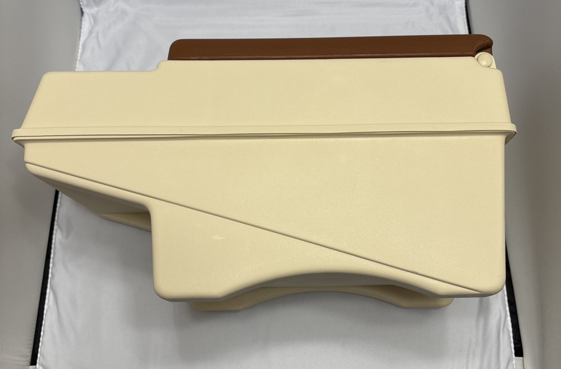 Vintage Little Kool Rest IGLOO Car Console Cooler Brown Tan Ice Chest 1983 NOS