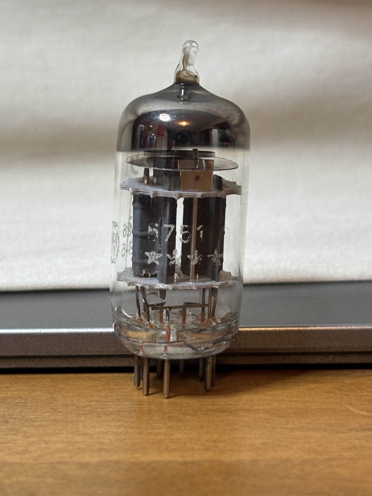 GE General Electric 5751 Vintage Vacuum Tube - Singular