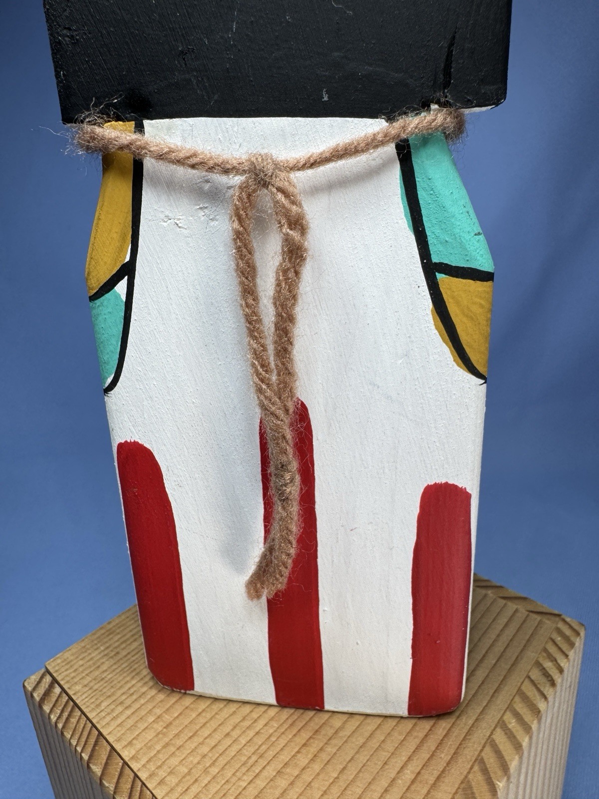 VTG Hopi Puchtihu Corn Kachina Flat Carved Wood With Feathers 7” Sign Puhuyesua