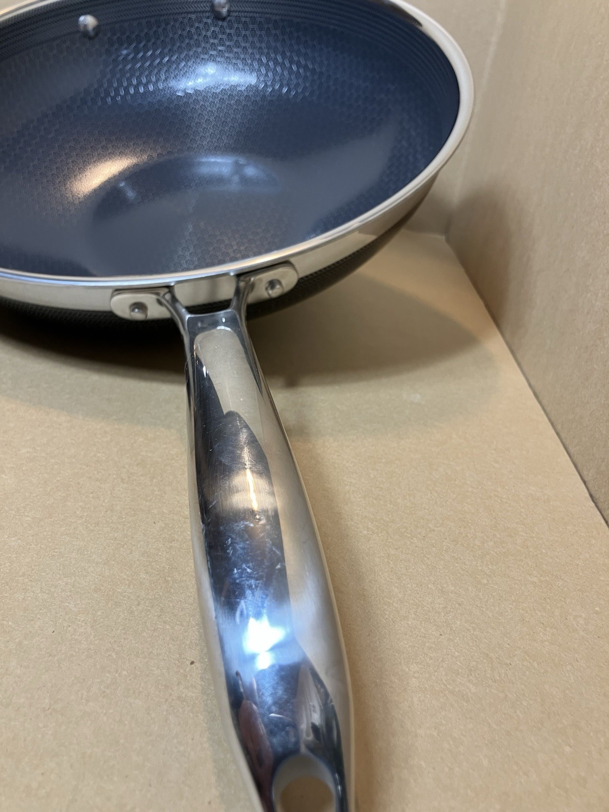 Hexclad Hybrid Cookware Nonstick 12" Wok (Stainless Steel Hybrid) NO LID