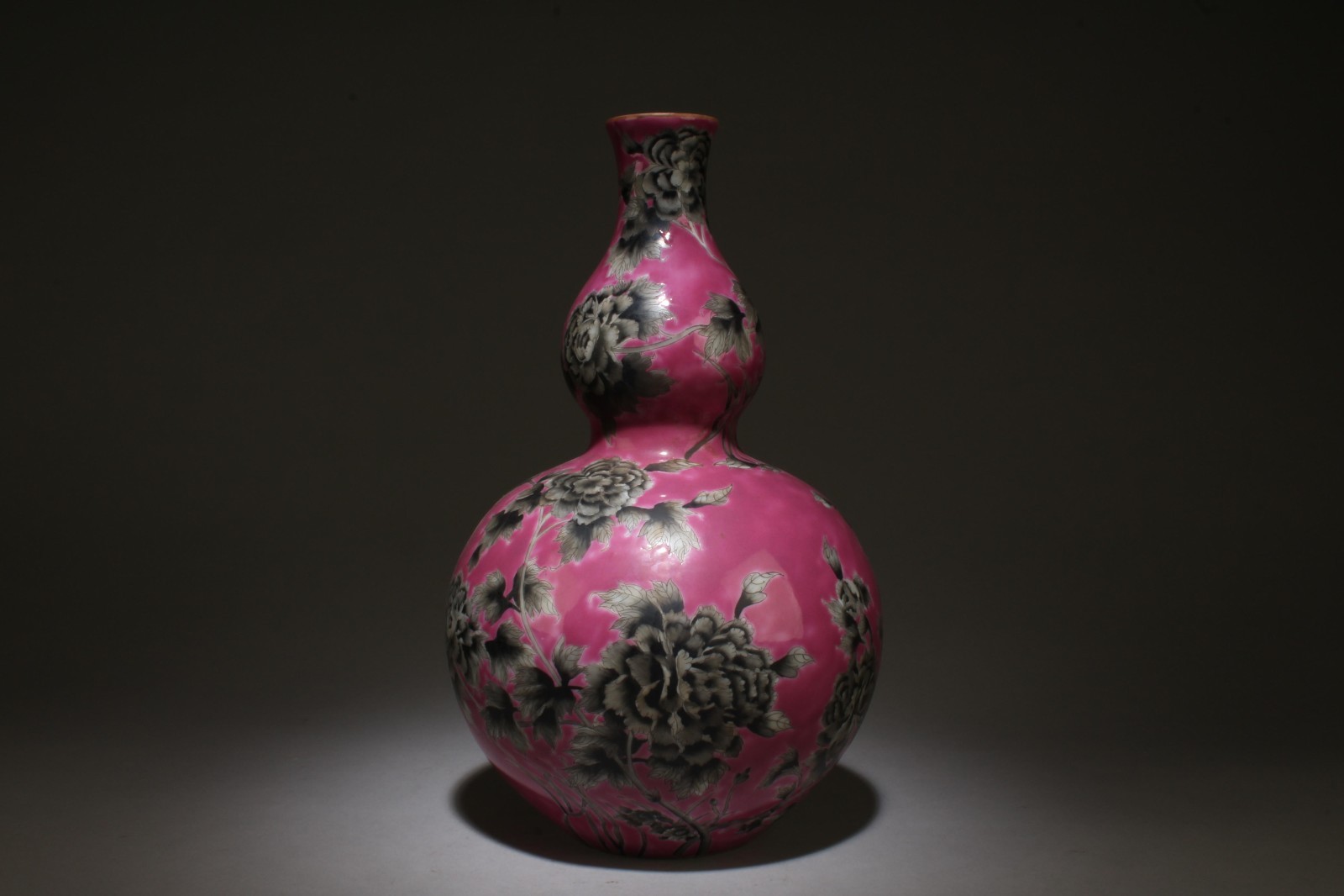 A Porcelain Double Gourd Vase