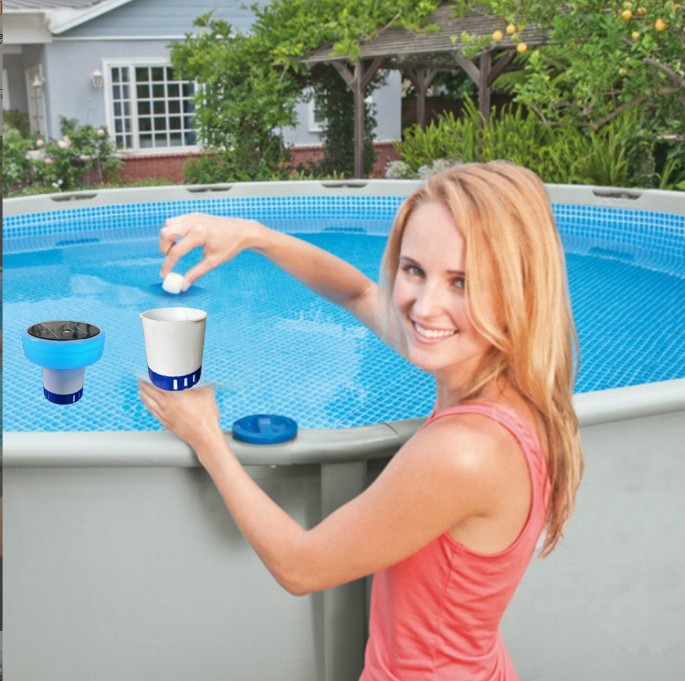 Solar Pool Chlorine Floater Dispenser with LED Lights Floating for Spa Hot Tub