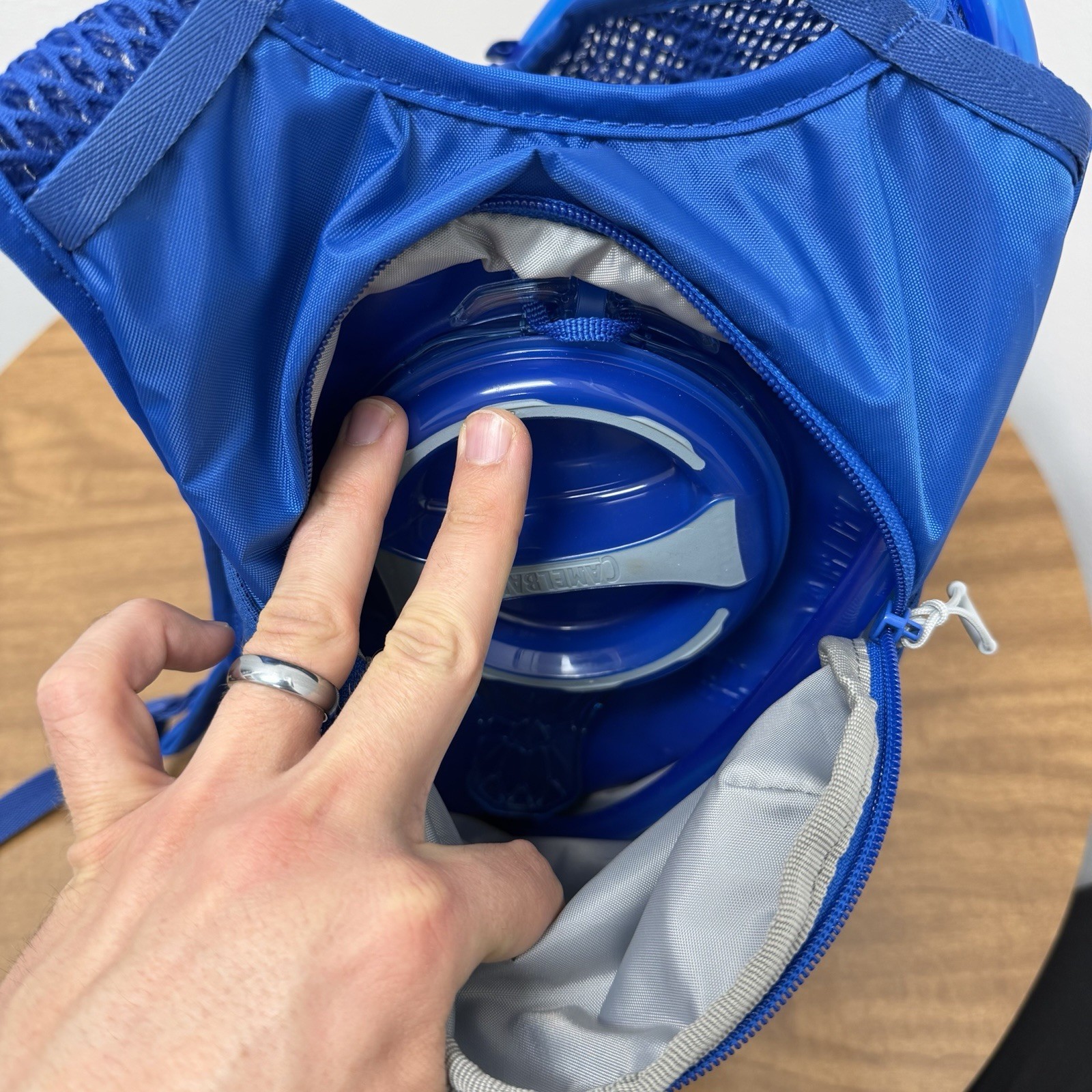 Camelbak Mini Mule Hydration Kids Hiking Backpack 50 oz 1.5L Blue Bladder