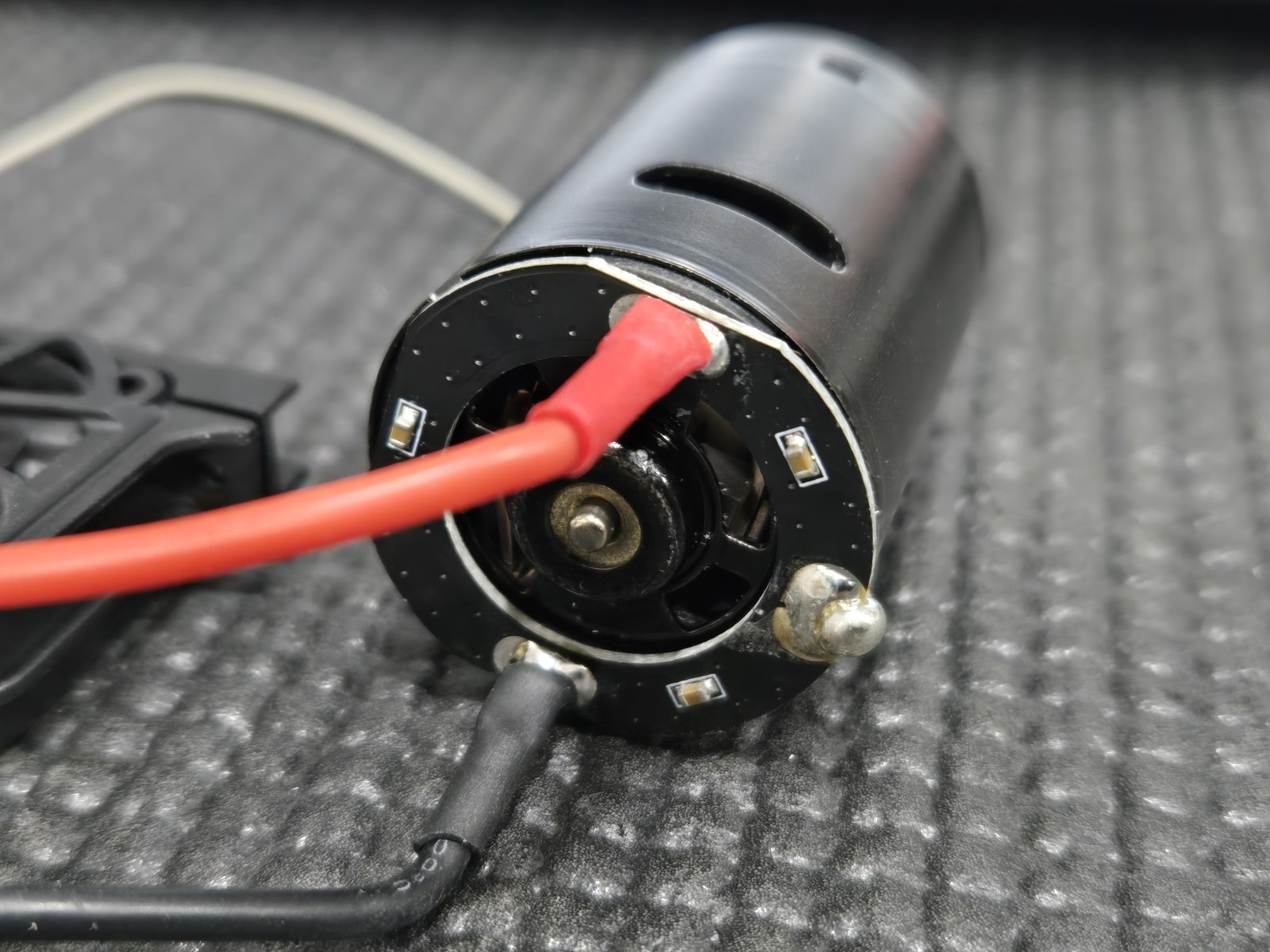 Losi EARNHARDT EDITION 380 Sized Brushed Motor Plate NASCAR GROM Fan 19 Pinion