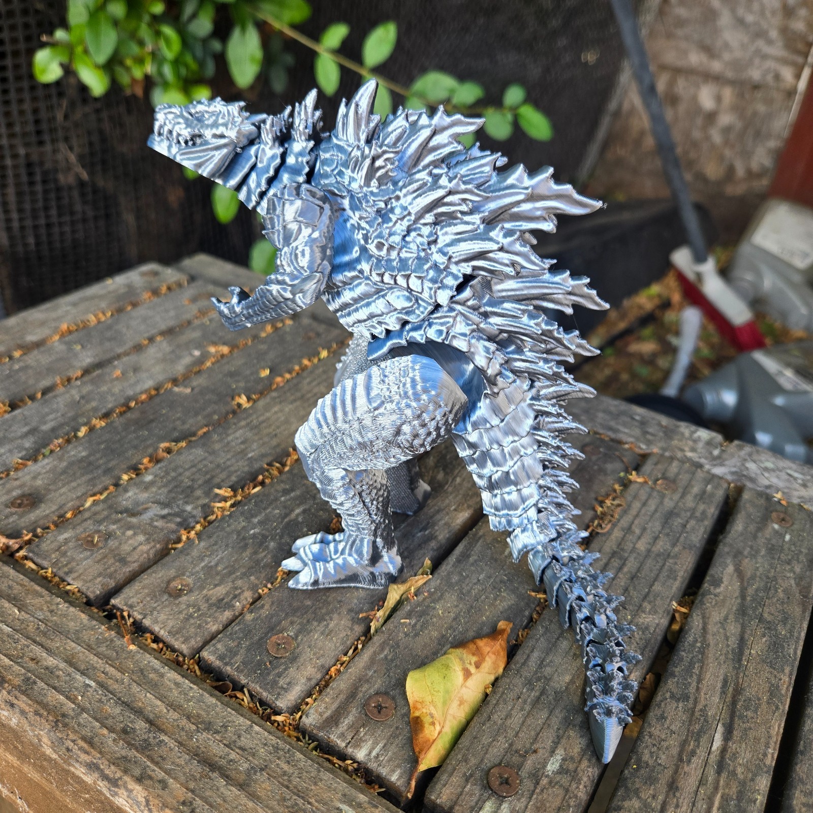 3D Printed Articulated Godzilla Figure - Dual Color Silver/Black - Highly Detail