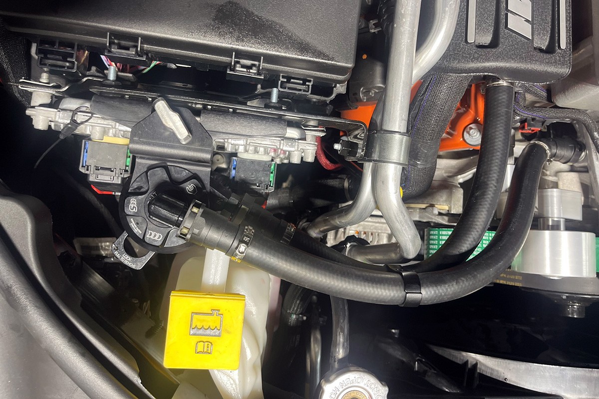 CCS Oil Catch Can Kit for Jeep Grand Cherokee Trackhawk