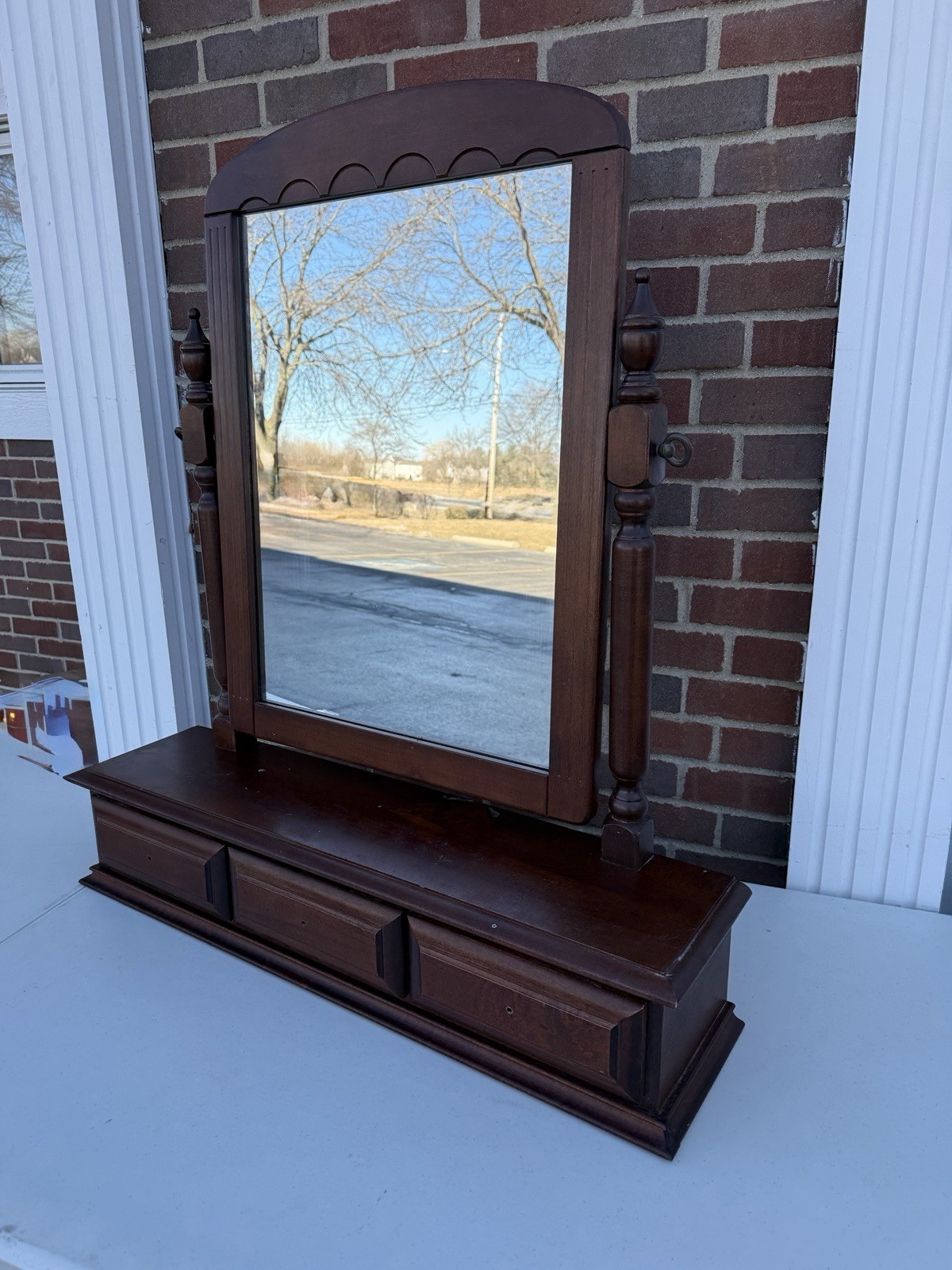 Simmons Wood Tabletop Vanity Mirror Swivel Dresser Top Shave Mirror w/ 3 Drawers