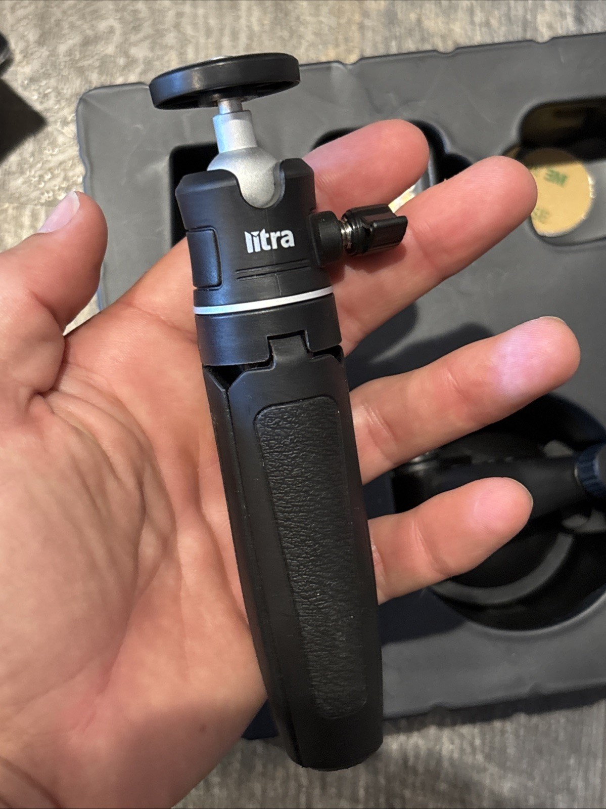 LITRA TORCH 2.0 PHOTO AND VIDEO LIGHT Great Condition