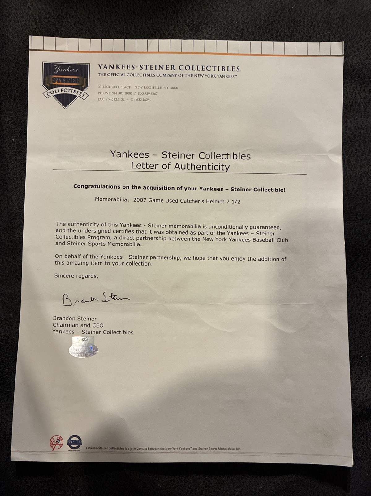 NEW YORK YANKEES 2007 Game Used Catcher's Helmet Size 7.5 Steiner Authentic