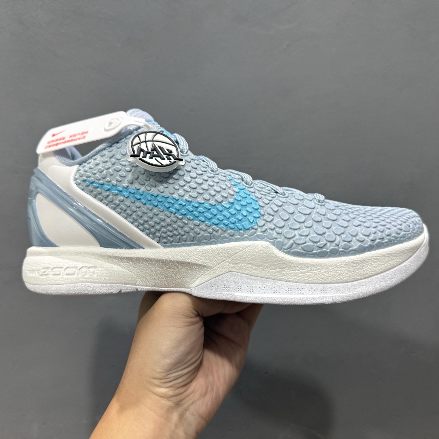 IO3672-400 NK Kobe 6 Protro Caitlin Clark Light Armory Blue