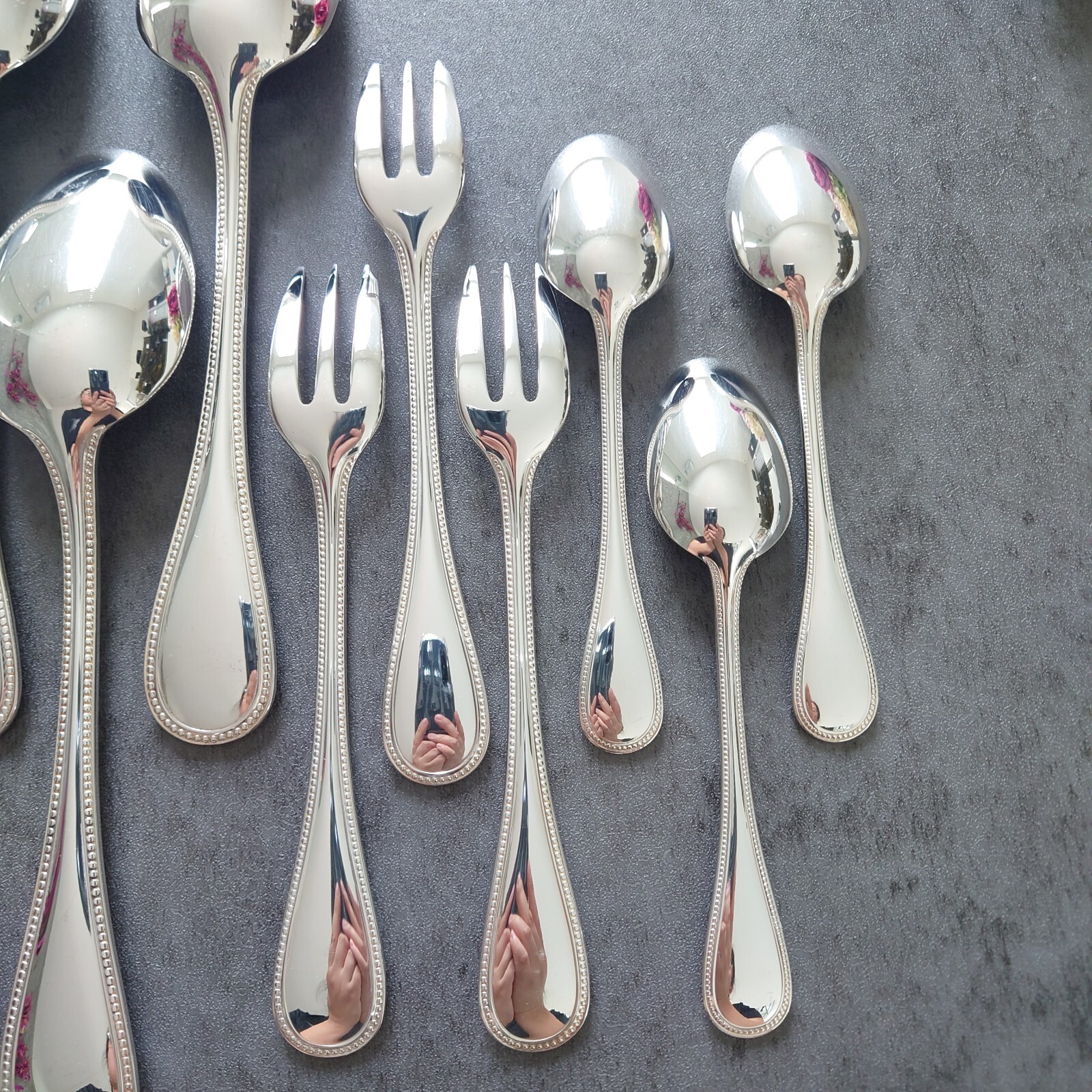 Christofle Perles 15pcs Silverplate Flatware Knife Fork Spoon Excellent