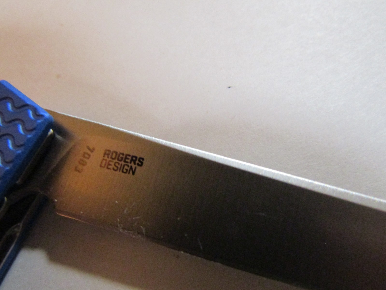 (CRKT) #7083--"RICHARD-ROGERS-CEO-MICROFLIPPER-KNIFE" (NEW-NO-BOX)