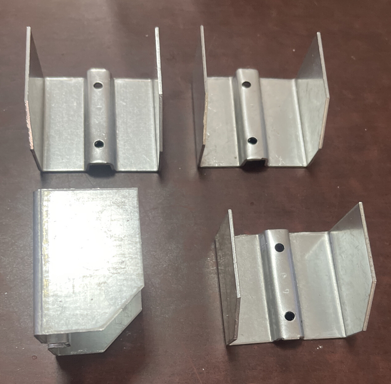 W Style Galvanized Bee Hives Pallet clips 4 Piece Pack