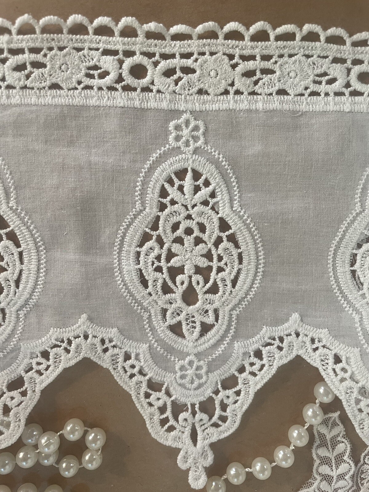 2Yds Vintage Embroidery Cotton Eyelet Lace Trim 6.7" (17cm) with Hollowed Floral