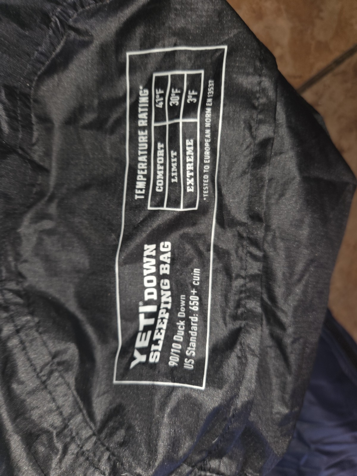 Yeti 41°F Down Sleeping Bag 650+ Fill Power Navy Size Regular