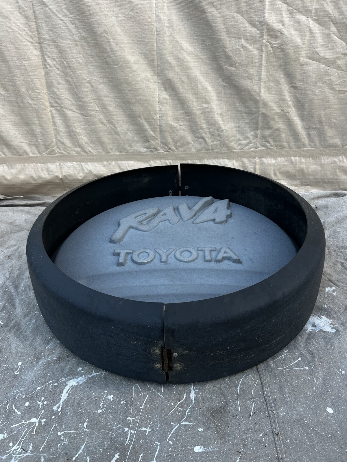 96-00 OEM Toyota RAV4 Spare Tire Tailgate Cover Shell Hard GENUINE ACCESSORY