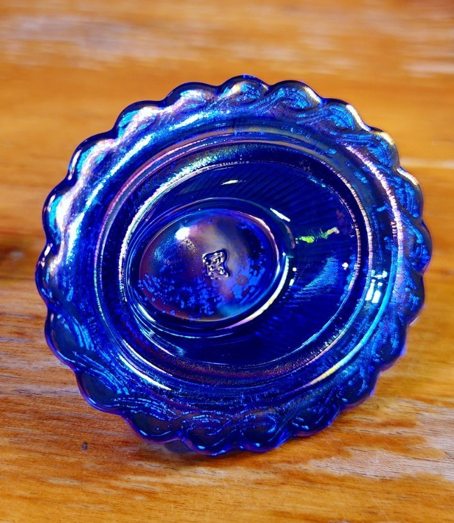 Mini Cat On Basket Cobalt Blue Carnival 2.75" x 2.25" Mosser Glass