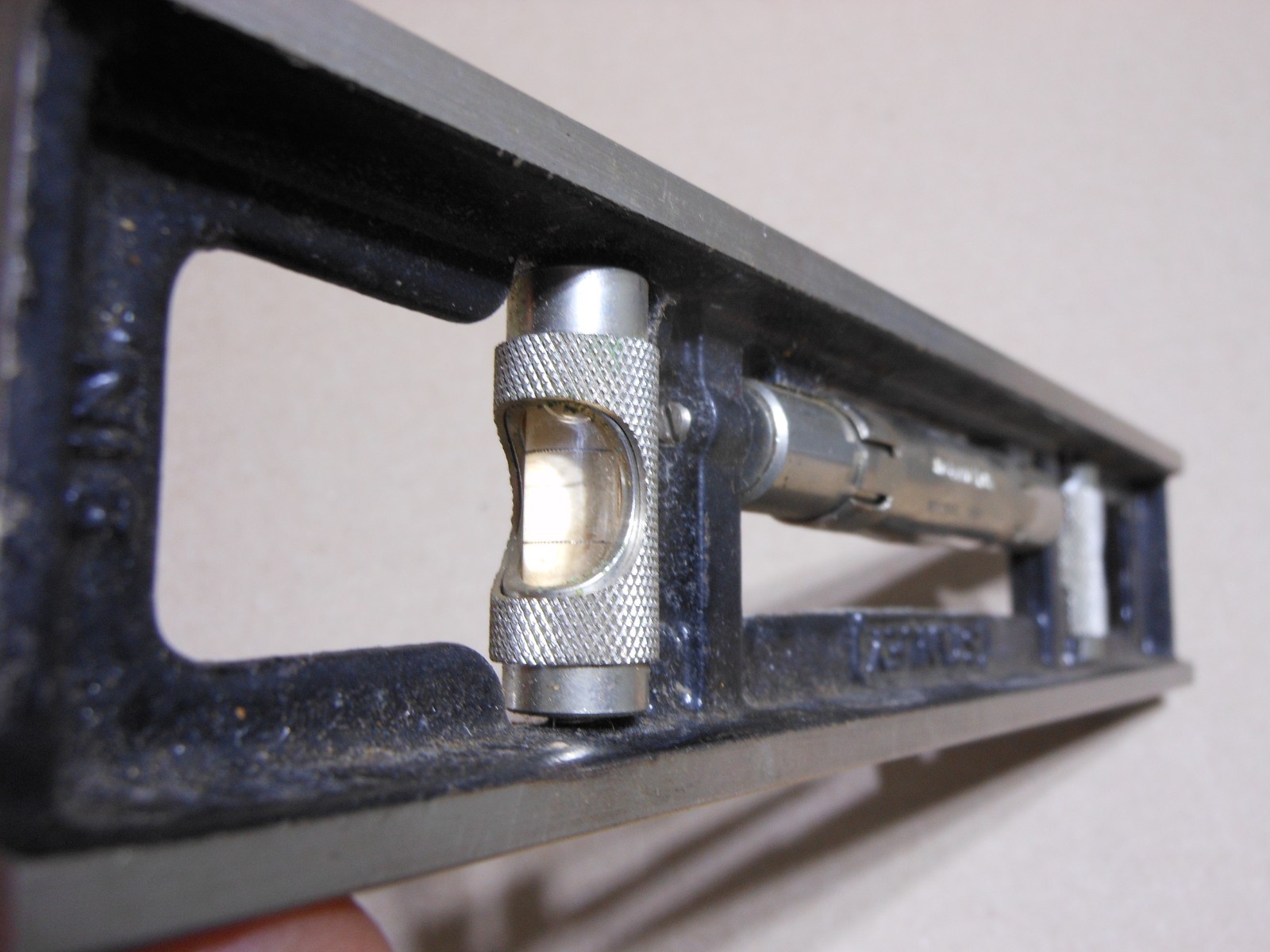 Vintage Stanley 36G 9" Cast Iron Level 3 Vial