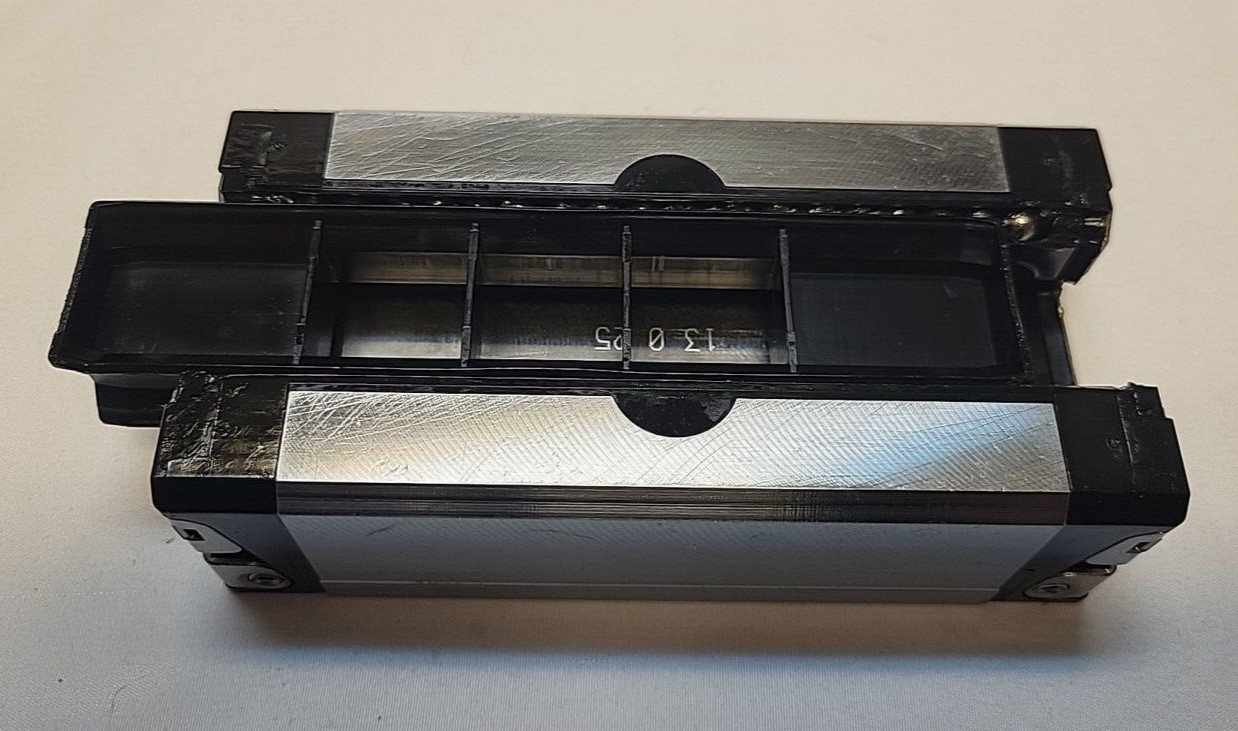 NEW REXROTH RUNNER BLOCK R162339420, KWD-035-SLS-CO-N-1