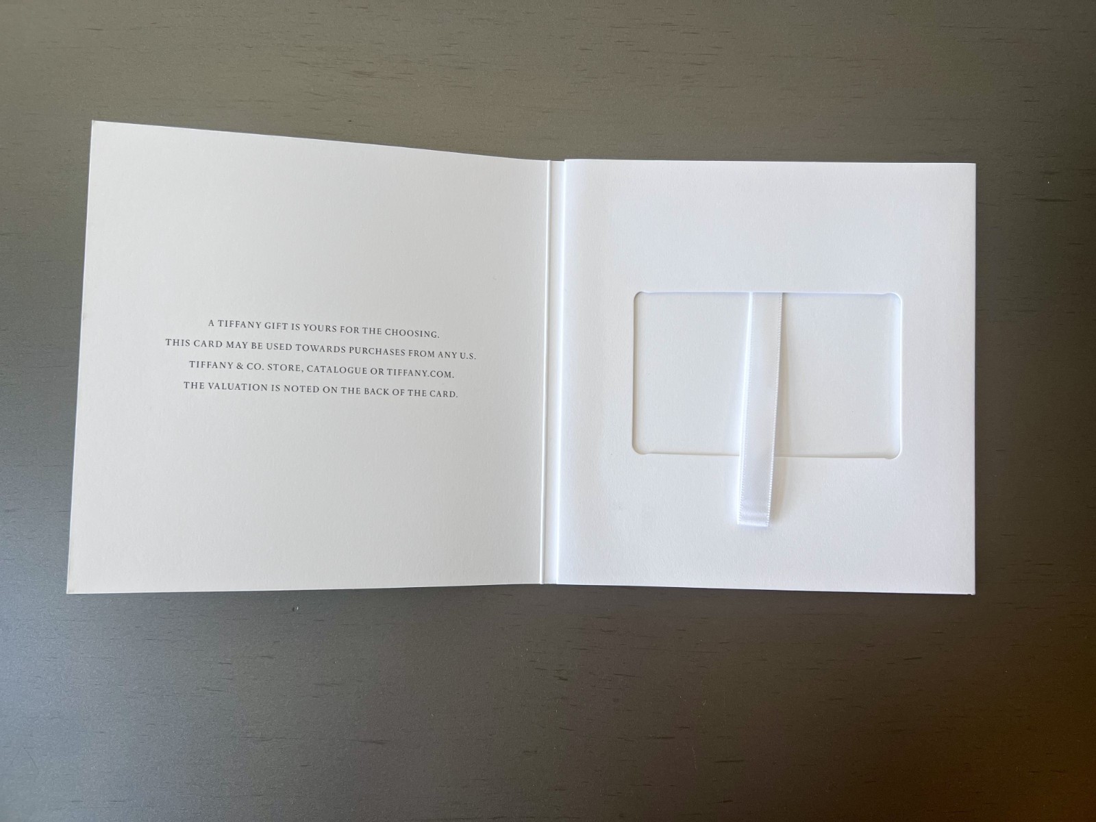 Tiffany & Co. Empty Gift Card Box with Insert & Shopping Gift Bag Display