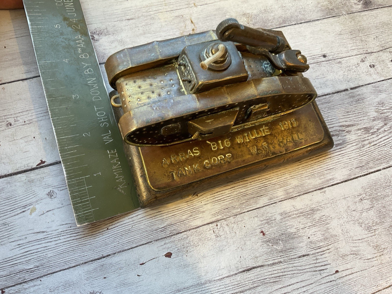 ORIGINAL AMAZING WWI TRENCH ART MK1 TANK LIGHTER 1917 BATTLE MARKED / NAMED