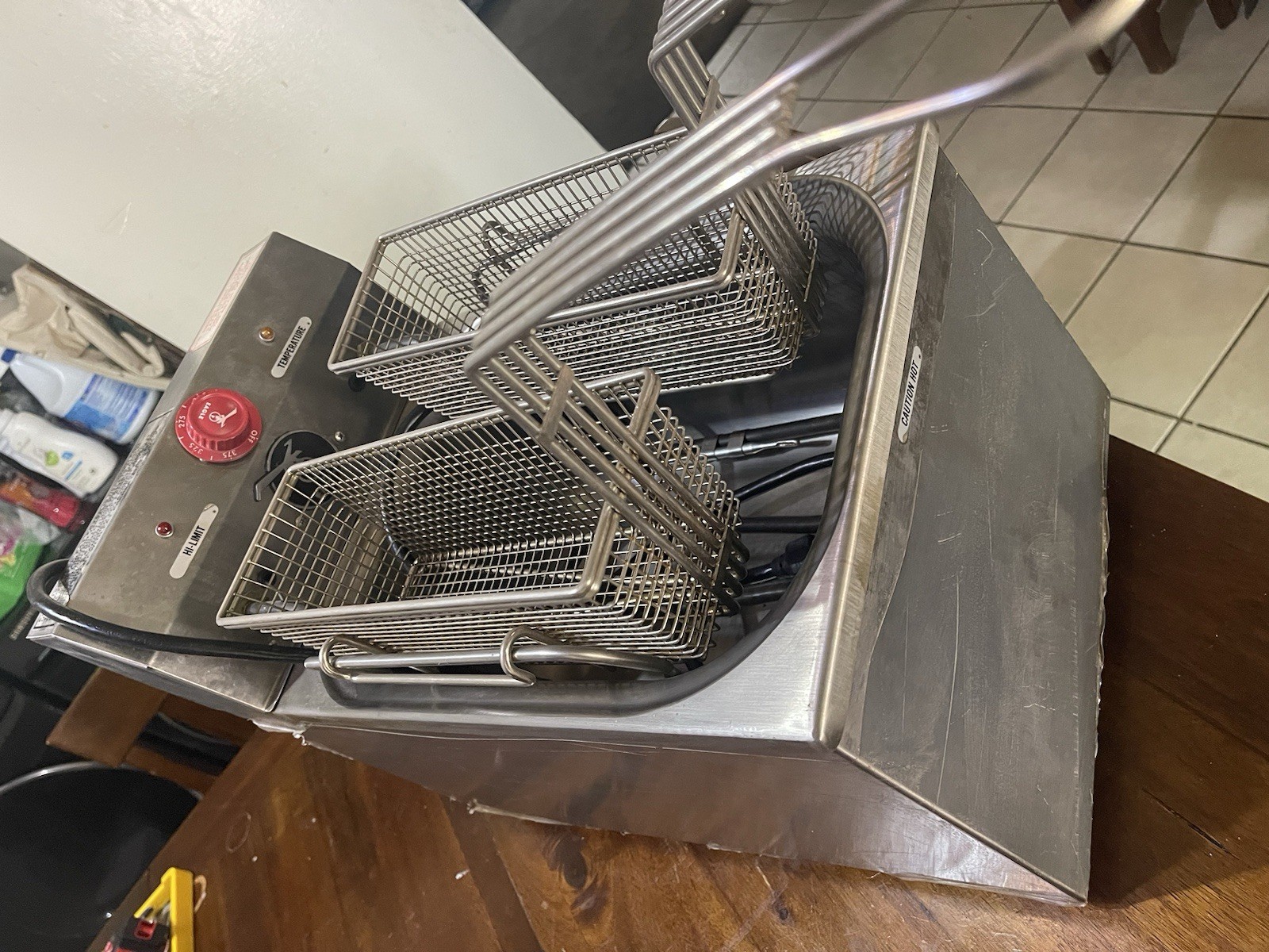 Pre-Owned Eagle Countertop Deep Fryer Model EF10-120 TESTED