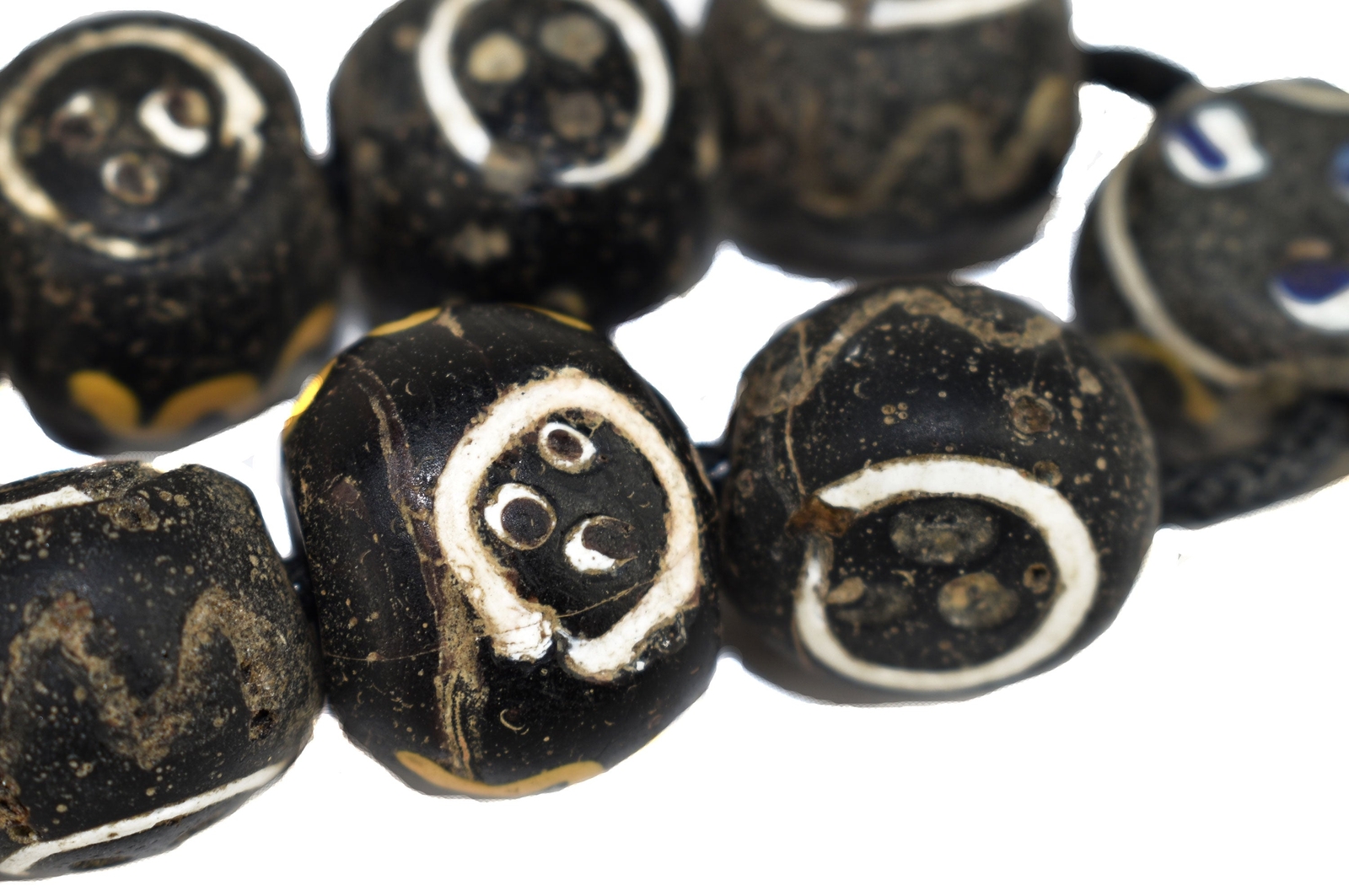 10 Baule Face Venetian Trade Beads