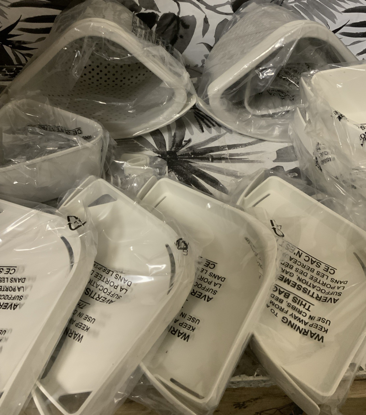 ➿ STERLING STORE+ 12-Piece Wall Mounted Shower Caddy in White Finish 🆕