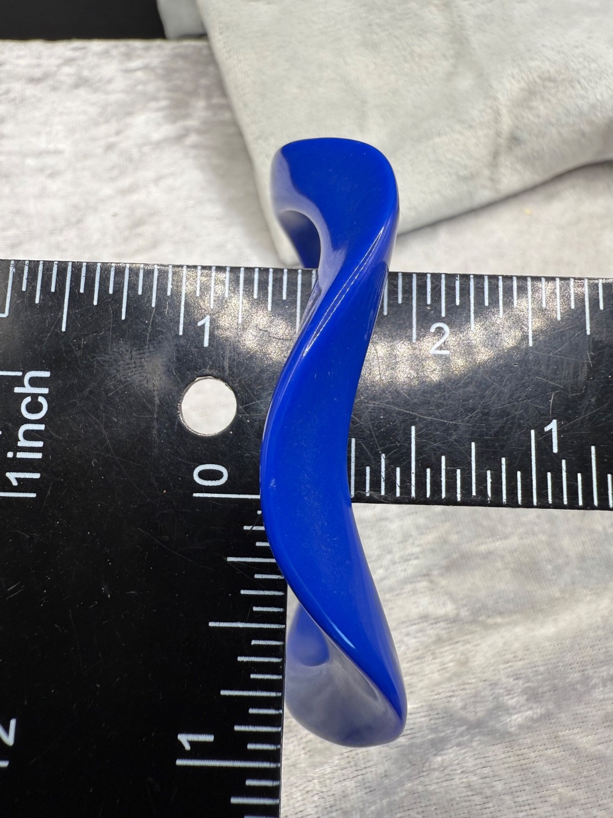 Vintage Bangle Bracelet Blue Acrylic Stack Wave 8”