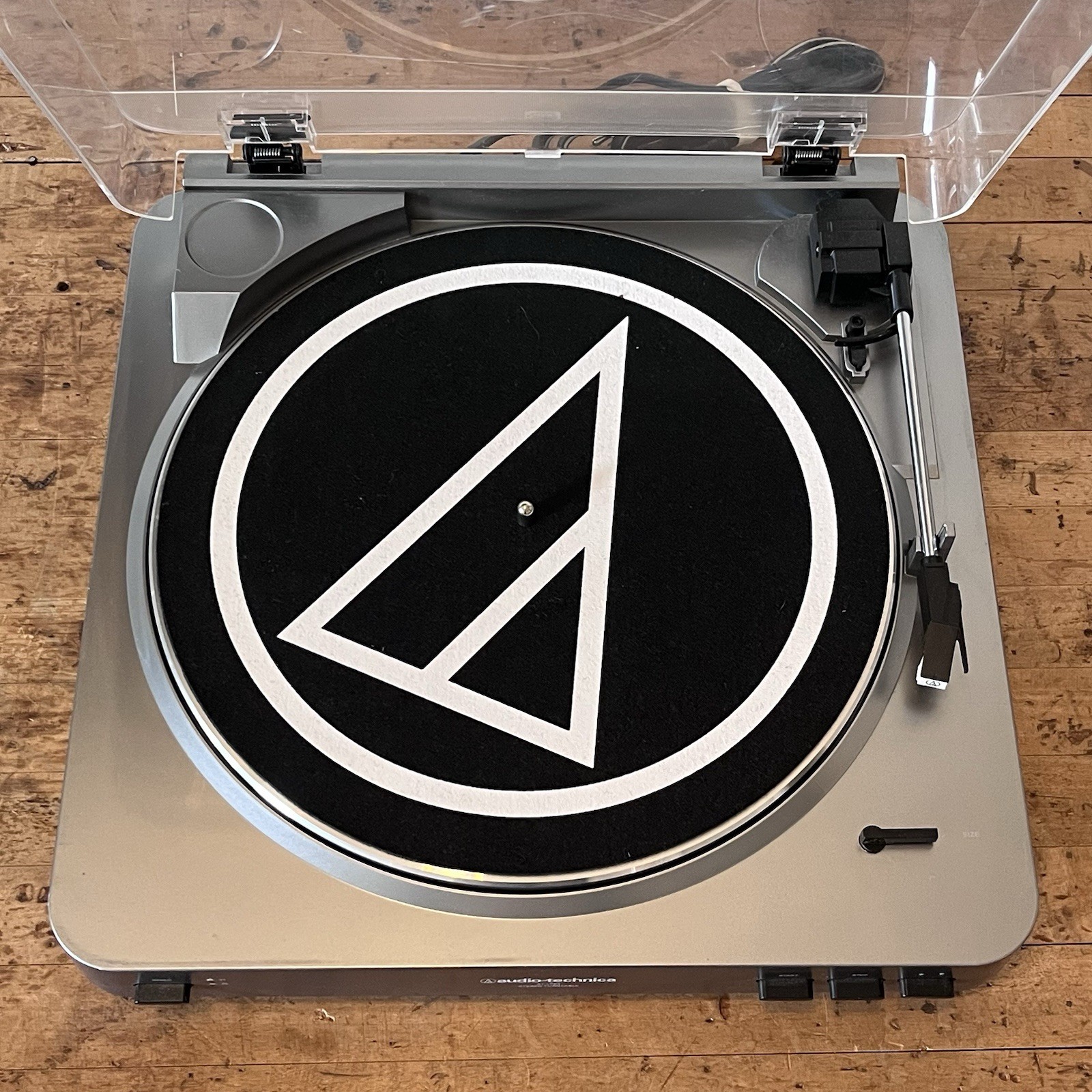 Audio Technica AT-LP60 Turntable EXCELLENT Condition Works Great! 1st Generation