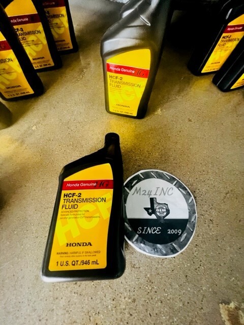 Genuine OEM HCF-2 CVT 12 Quarts AutomaticTransmission Fluid (12x1 Qt)