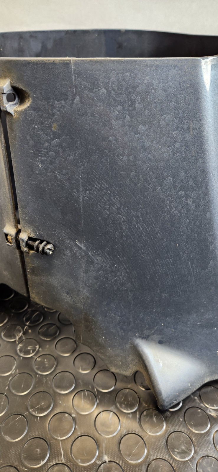 Yamaha Outboard Apron 63P-42741-00-8D 2004-2009 F150 (1138)