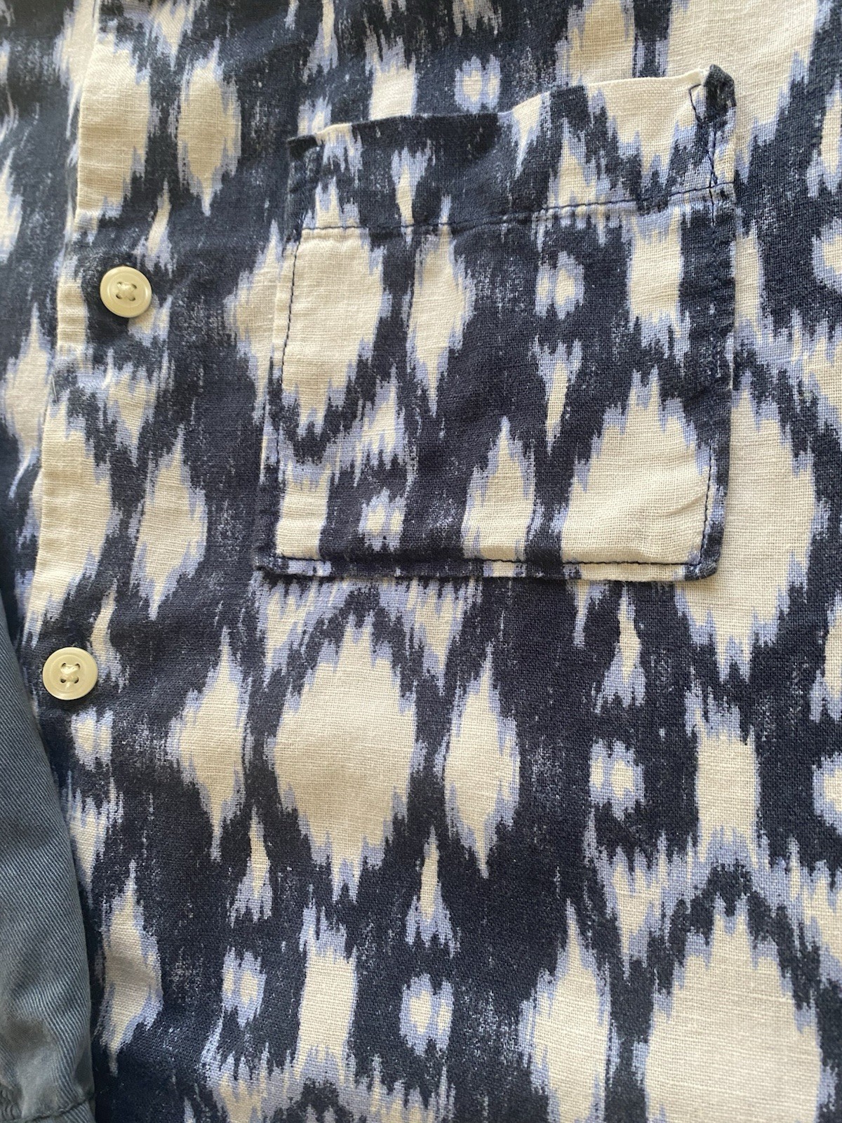 Gap Kids Size 14 Husky Blue Cargo Shorts & 14/16 Print Button Down Shirt Light