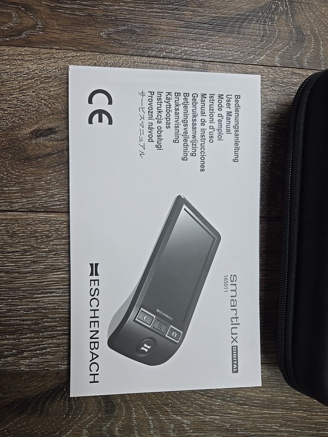 ESCHENBACH SmartLux Digital Portable Magnifier HD 165011 + Charger *Bad Battery*